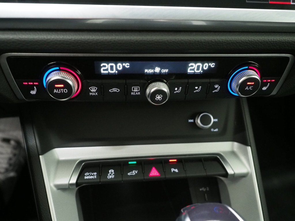 Audi Q3 Sportback 45 TFSI e Edition 66