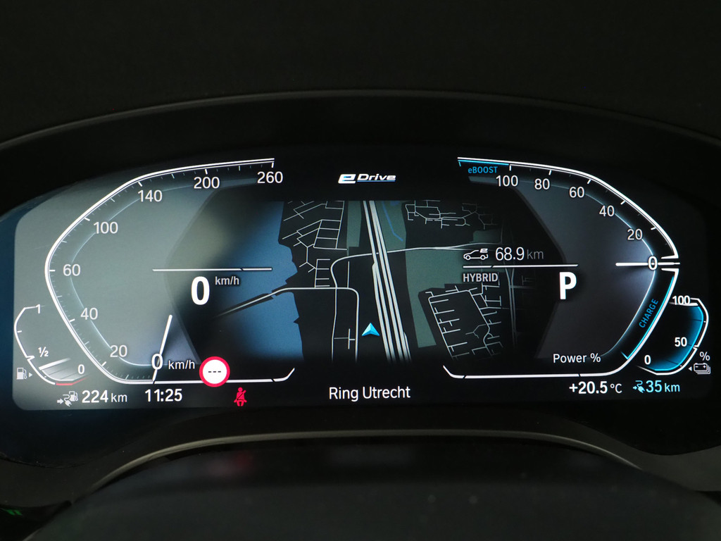 BMW 5 Serie Touring 530e 24