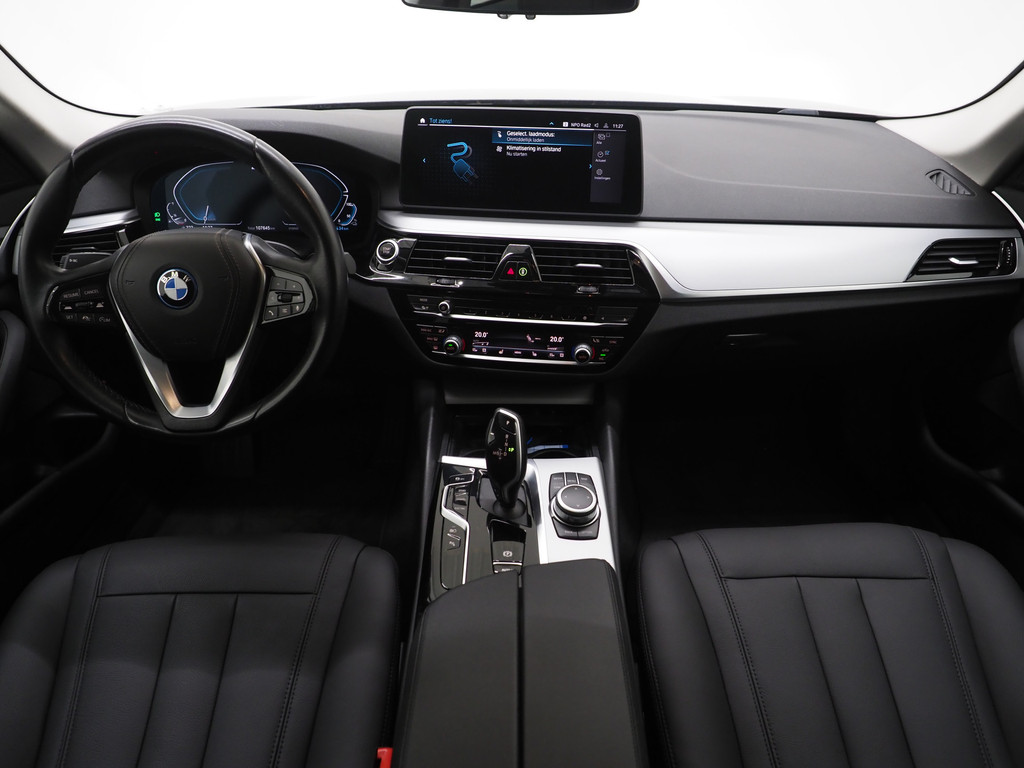 BMW 5 Serie Touring 530e 43