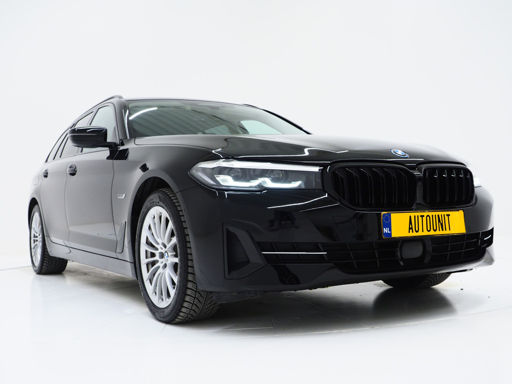 BMW 5 Serie Touring 530e 49