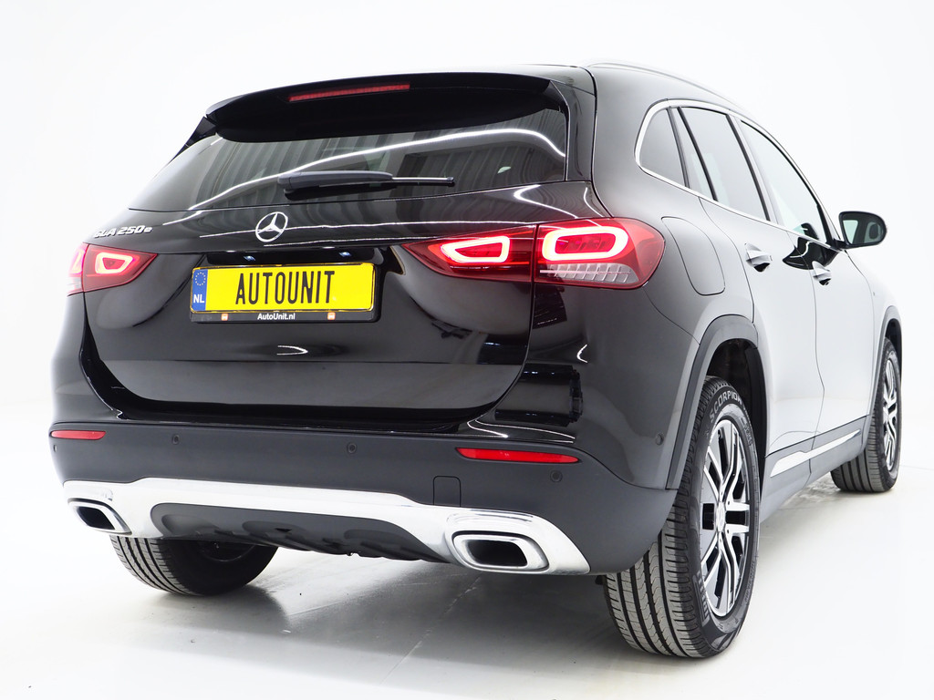 Mercedes-Benz GLA 250 e 47