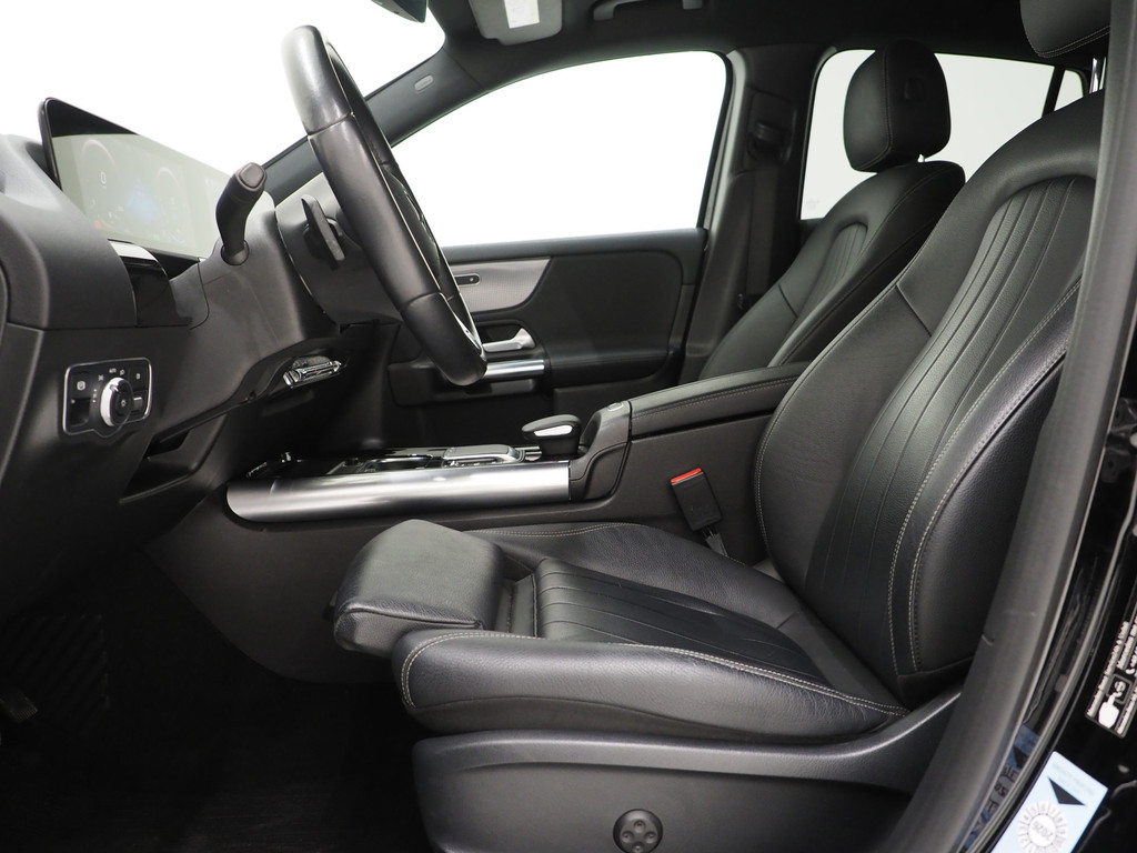 Mercedes-Benz GLA 250 e 55