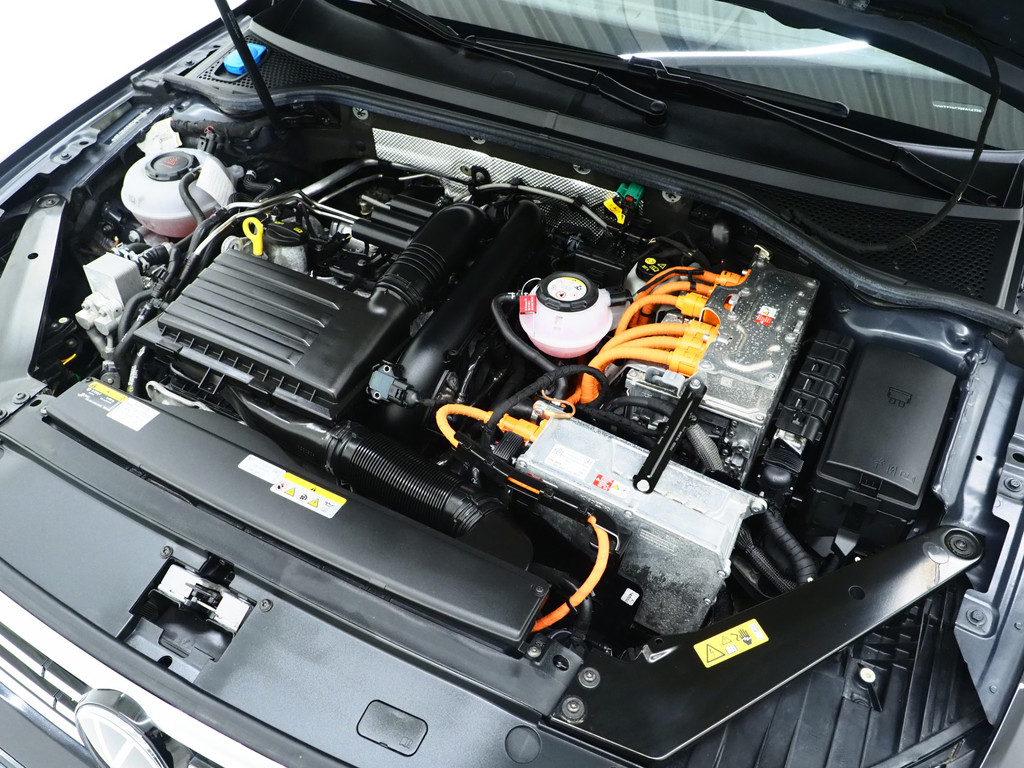 Volkswagen Passat Variant 1.4 TSI PHEV GTE 6