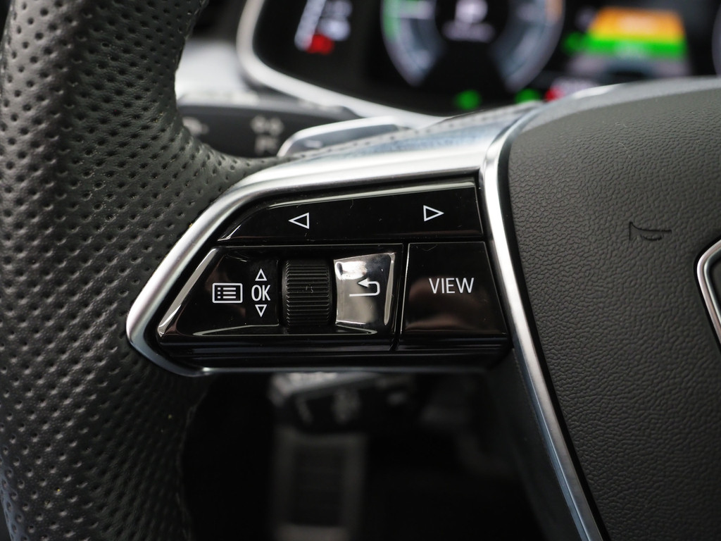 Audi A6 Avant 50 TFSI e quattro S-Line Edition 22