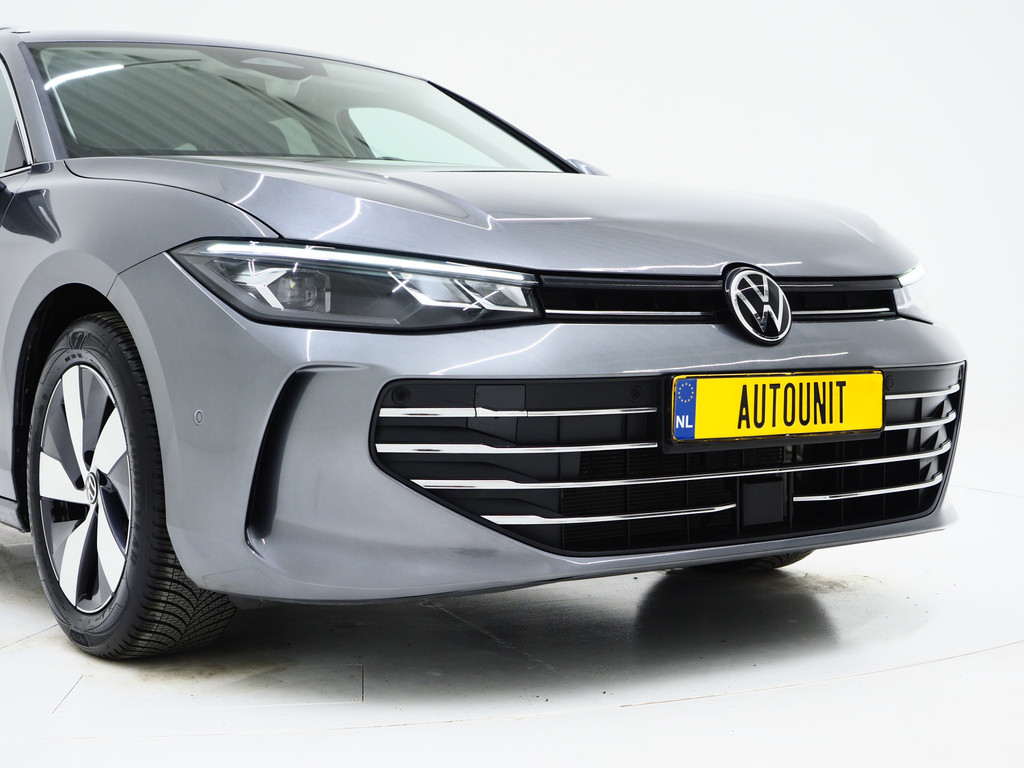 Volkswagen Passat Variant 1.5 eHybrid 204PK 11
