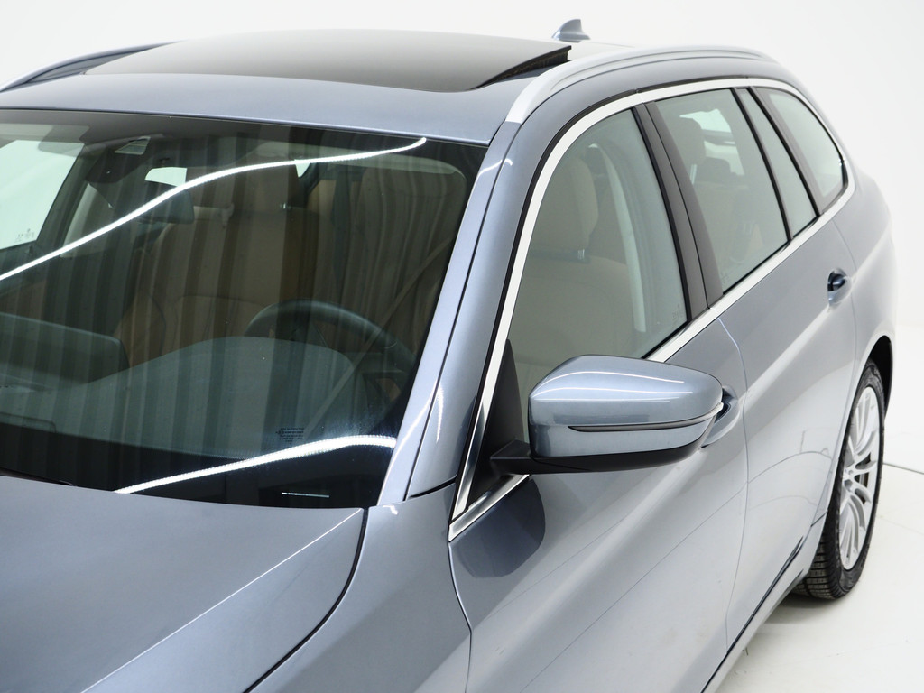 BMW 5 Serie Touring 530e 51