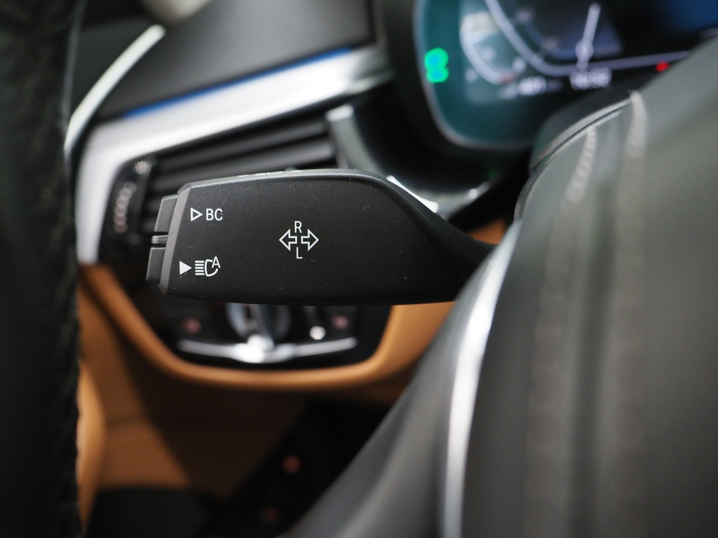 BMW 5 Serie Touring 530e 59