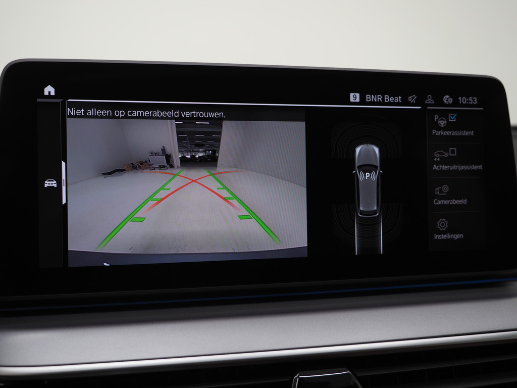 BMW 5 Serie Touring 530e 68