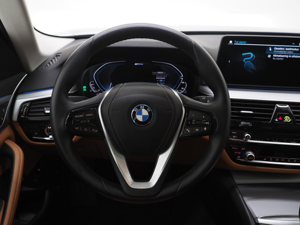 BMW 5 Serie Touring 530e 71