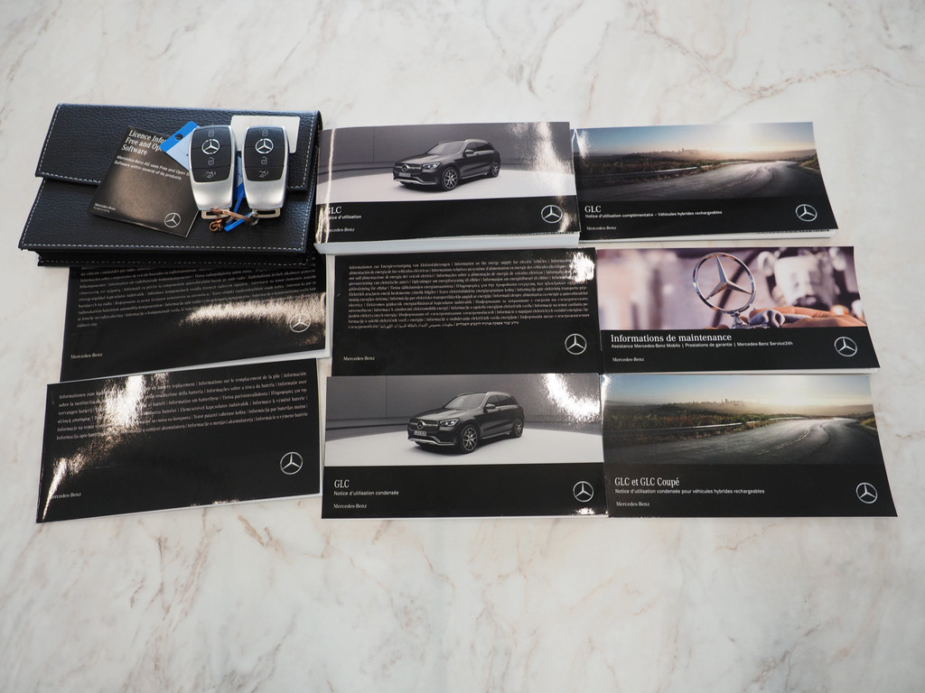 Mercedes-Benz GLC 300e 4MATIC AMG 7