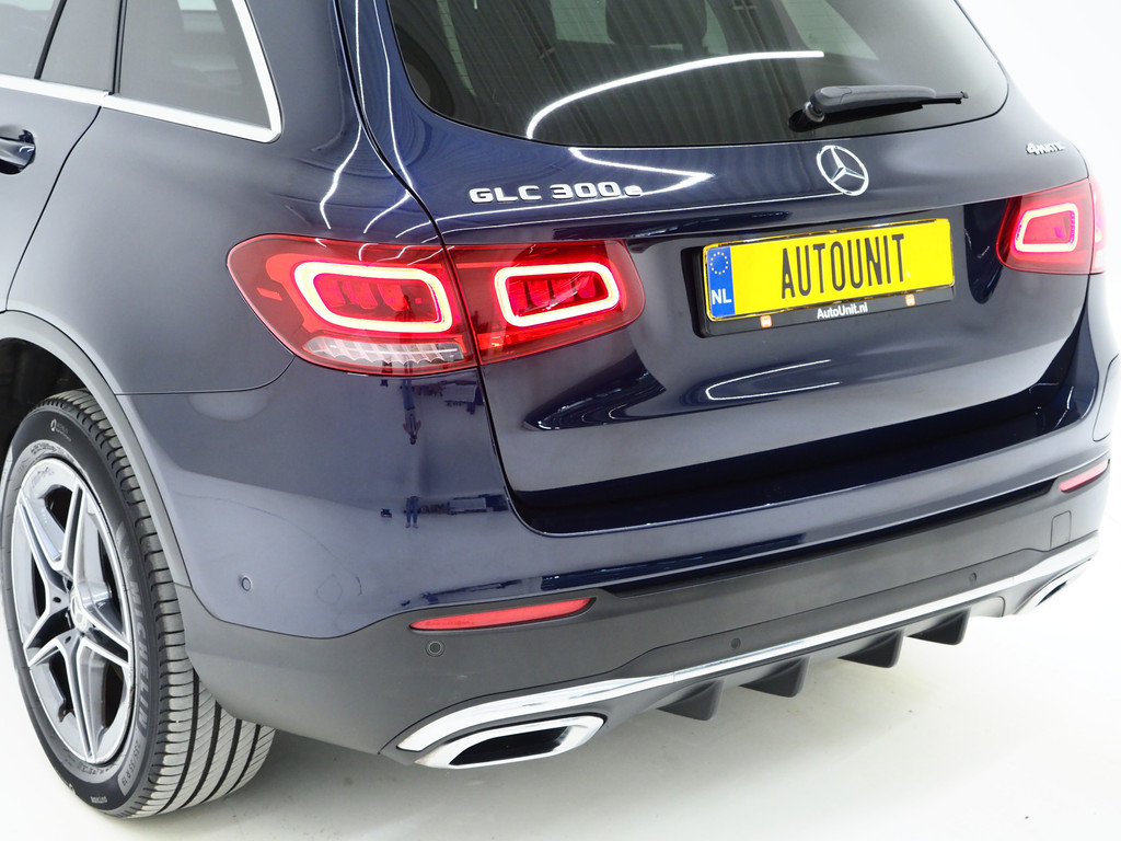 Mercedes-Benz GLC 300e 4MATIC AMG 49