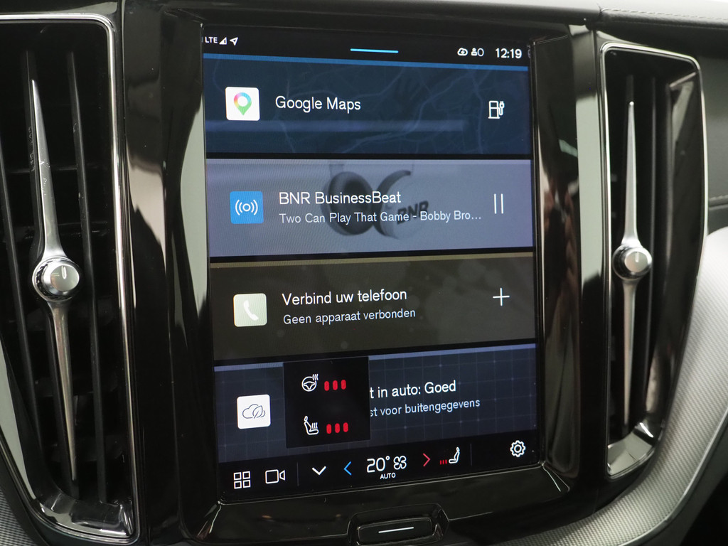 Volvo XC60 2.0 T6 Plug-in hybrid AWD Ultimate Dark Long Range 73