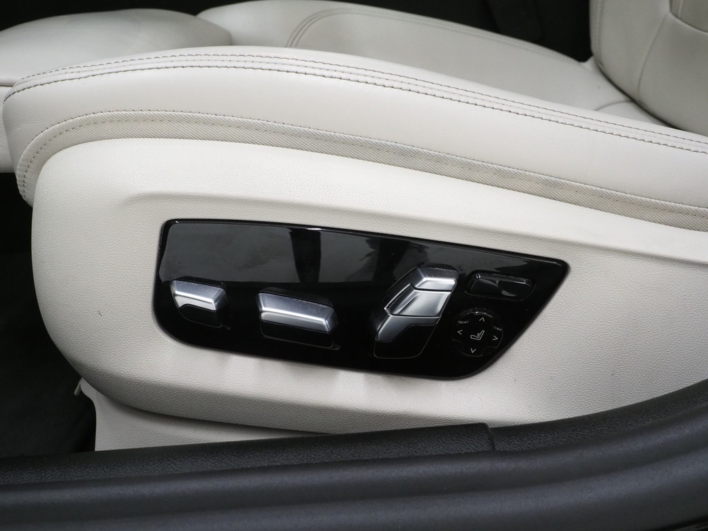 BMW 5 Serie Touring 530e Shadow Line 19