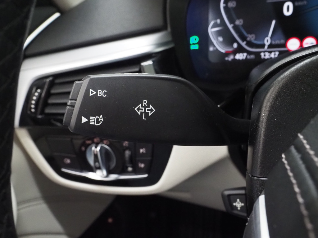 BMW 5 Serie Touring 530e Shadow Line 21