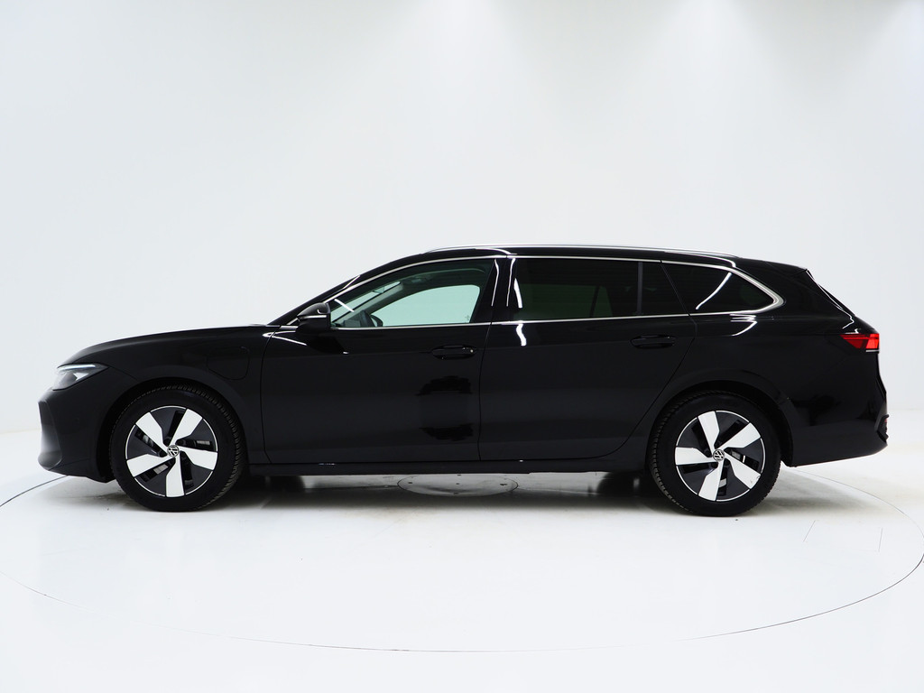 Volkswagen Passat Variant 1.5 eHybrid 204PK 1
