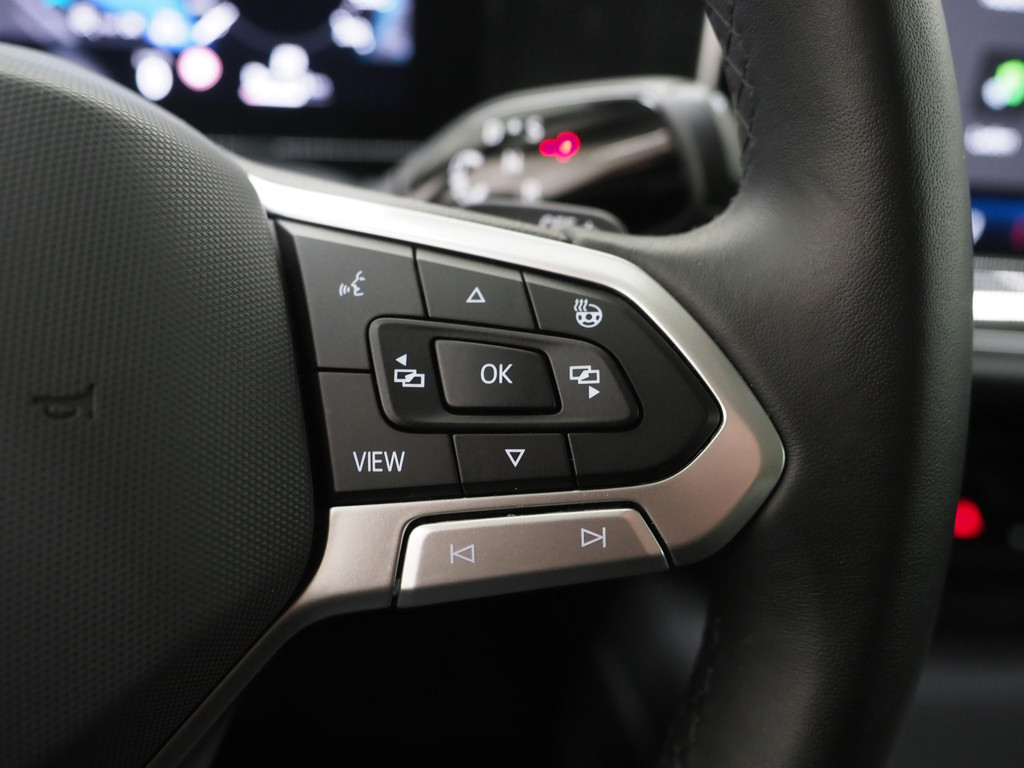 Volkswagen Passat Variant 1.5 eHybrid 204PK 64