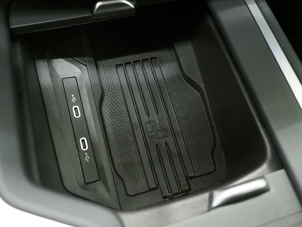 Volkswagen Passat Variant 1.5 eHybrid 204PK 35