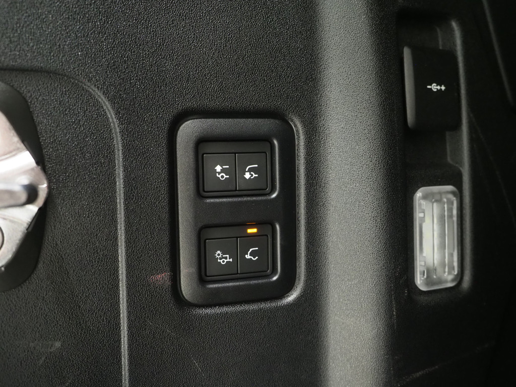 Land Rover Defender 110 2.0 P400e 110 Urban WideTrack Look 45