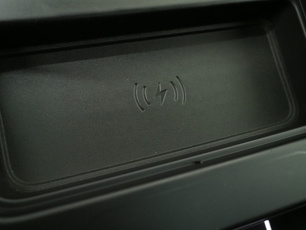 Land Rover Defender 110 2.0 P400e 110 Urban WideTrack Look 83