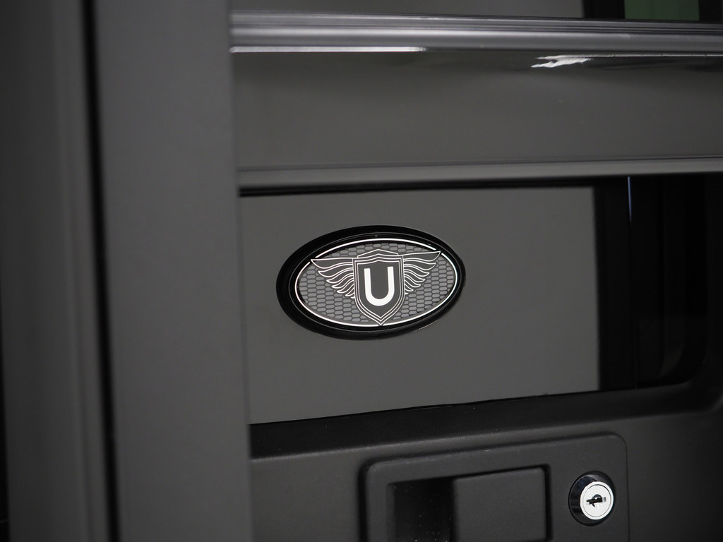 Land Rover Defender 110 2.0 P400e 110 Urban WideTrack Look 85