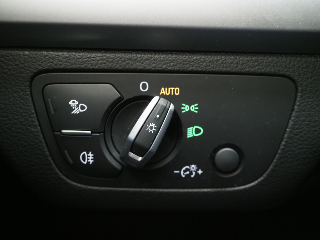 Audi Q5 Sportback 50 TFSI e Full Black 63