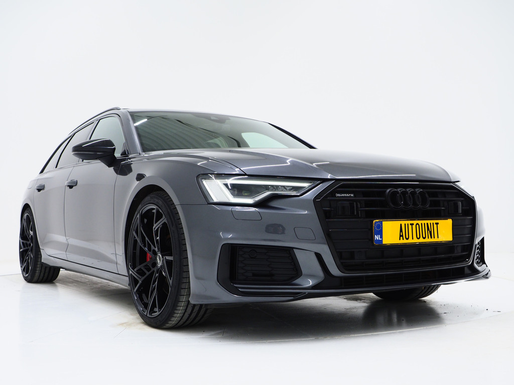 Audi A6 Avant 55 TFSI e quattro Competition Full Black 10