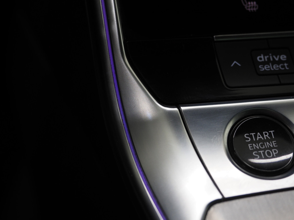 Audi A6 Avant 55 TFSI e quattro Competition Full Black 34