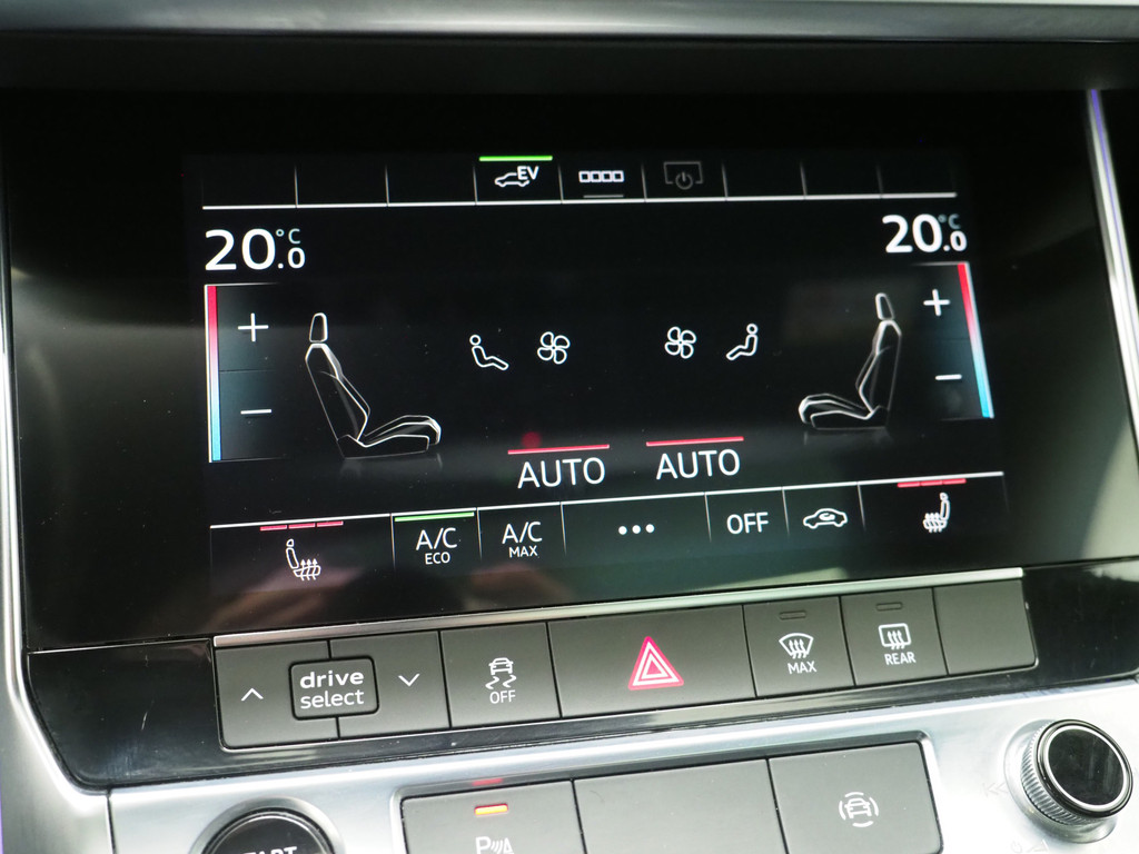 Audi A6 Avant 55 TFSI e quattro Competition Full Black 35