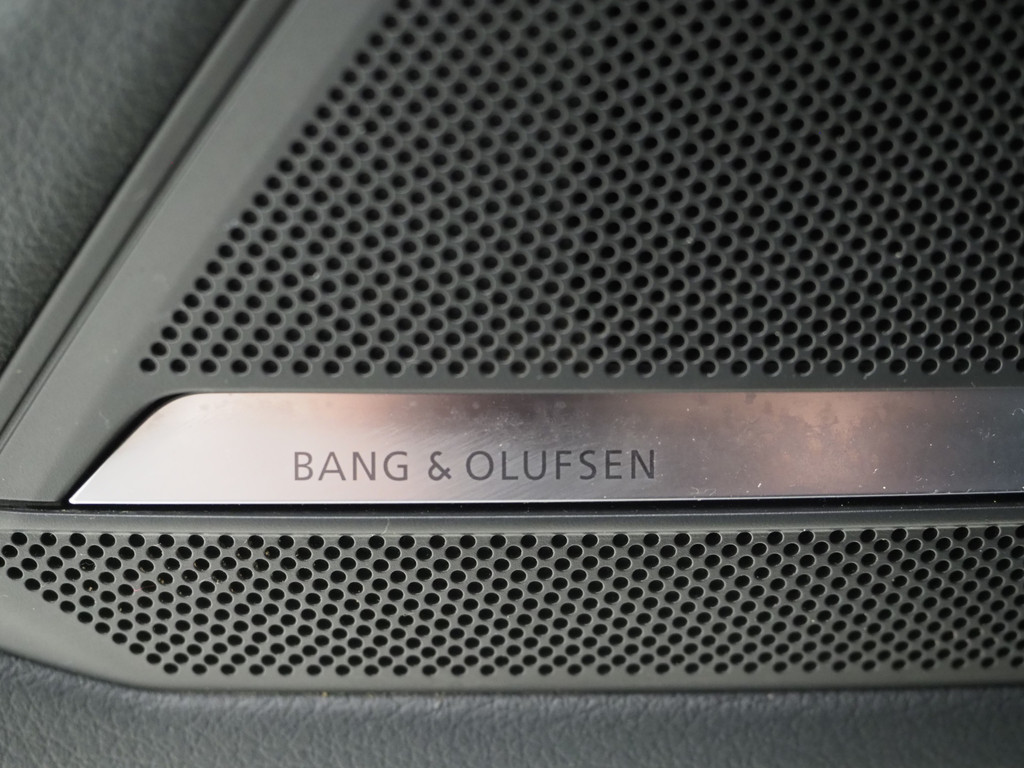 Audi A6 Avant 55 TFSI e quattro Competition Full Black 63