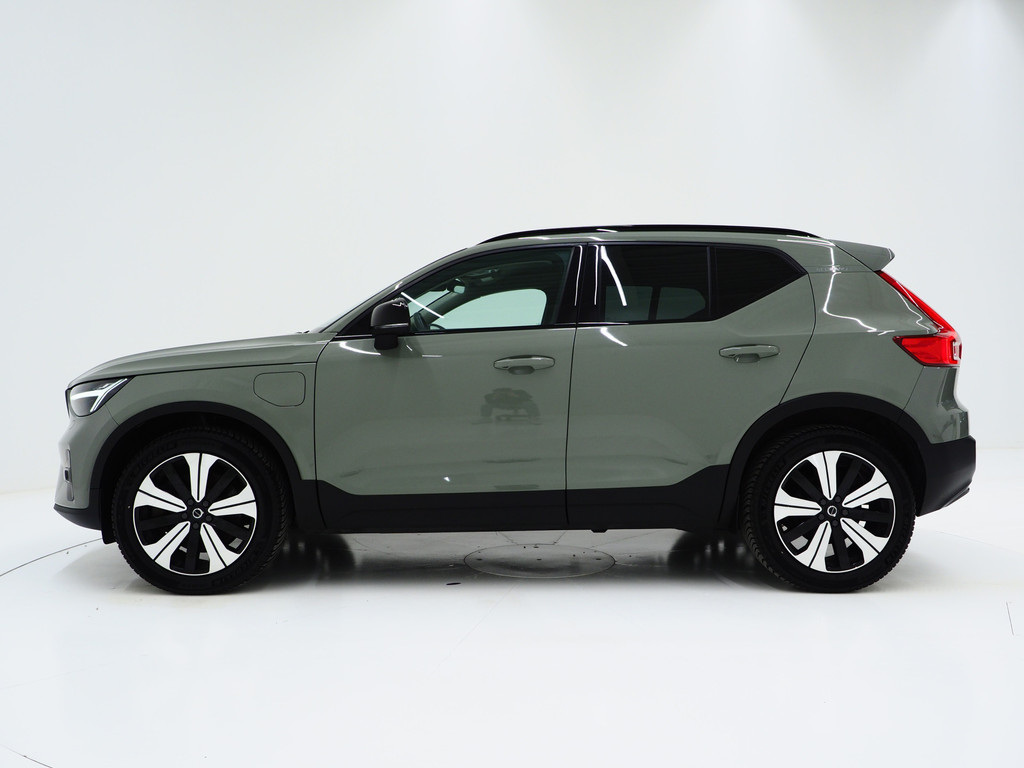 Volvo XC40 1.5 T5 Plug-in hybrid Plus Dark 1