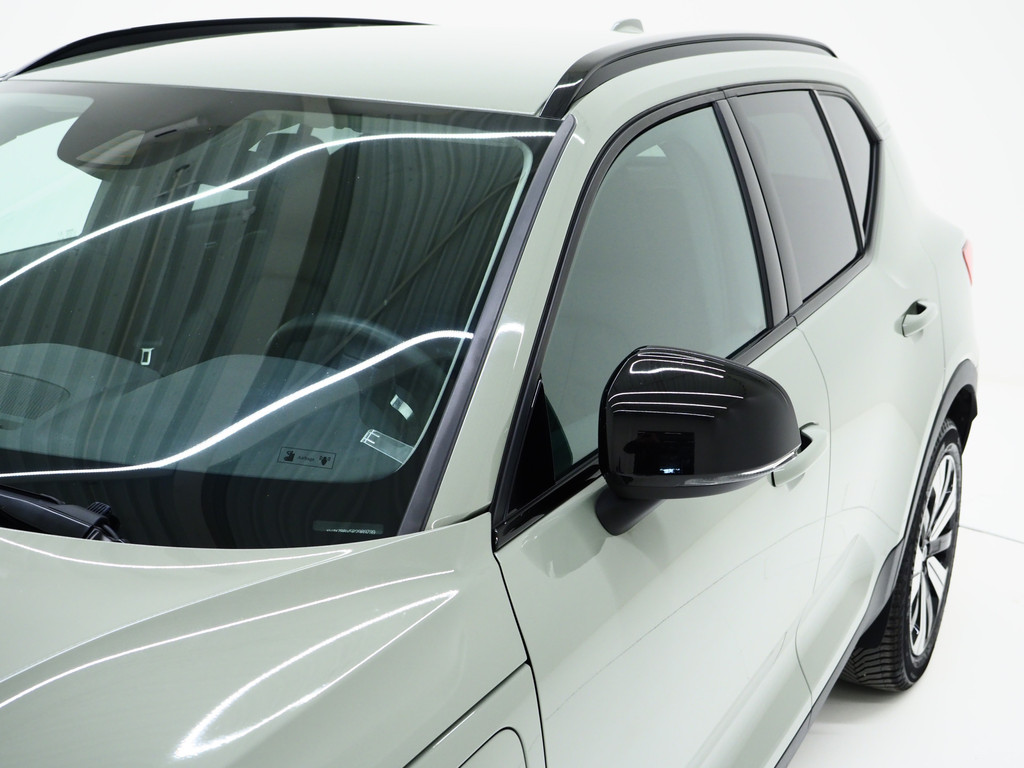 Volvo XC40 1.5 T5 Plug-in hybrid Plus Dark 13