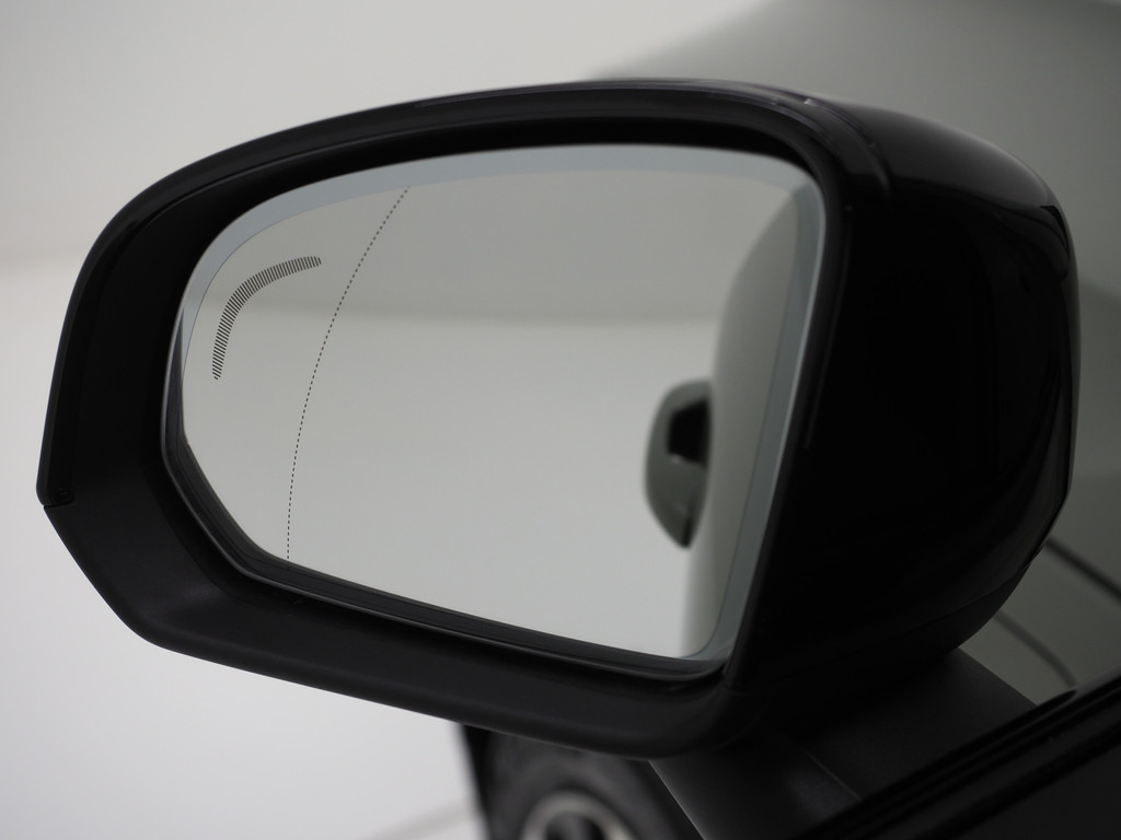 Volvo XC40 1.5 T5 Plug-in hybrid Plus Dark 16