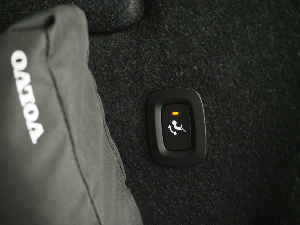 Volvo XC40 1.5 T5 Plug-in hybrid Plus Dark 42