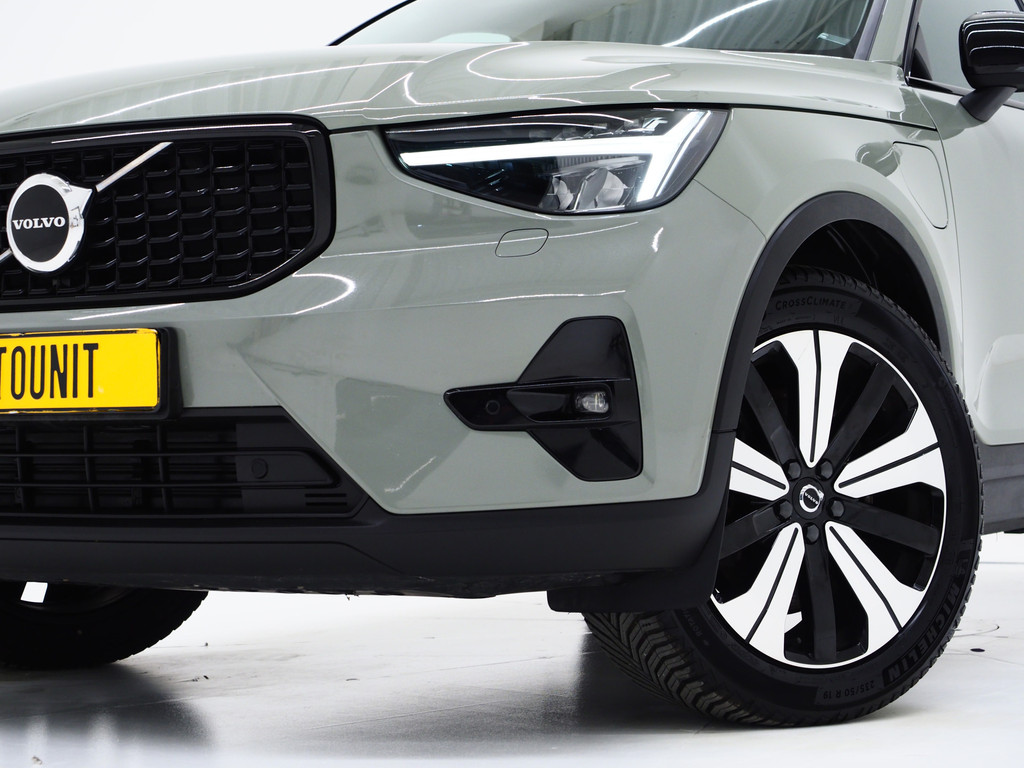 Volvo XC40 1.5 T5 Plug-in hybrid Plus Dark 49