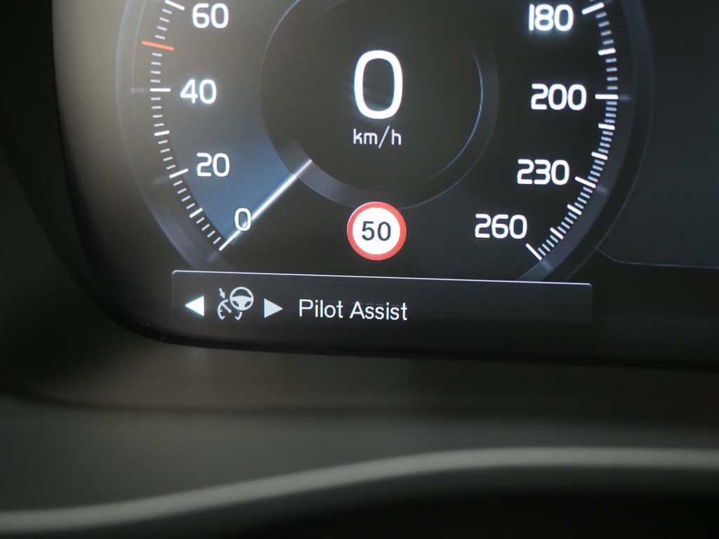 Volvo XC40 1.5 T5 Plug-in hybrid Plus Dark 73