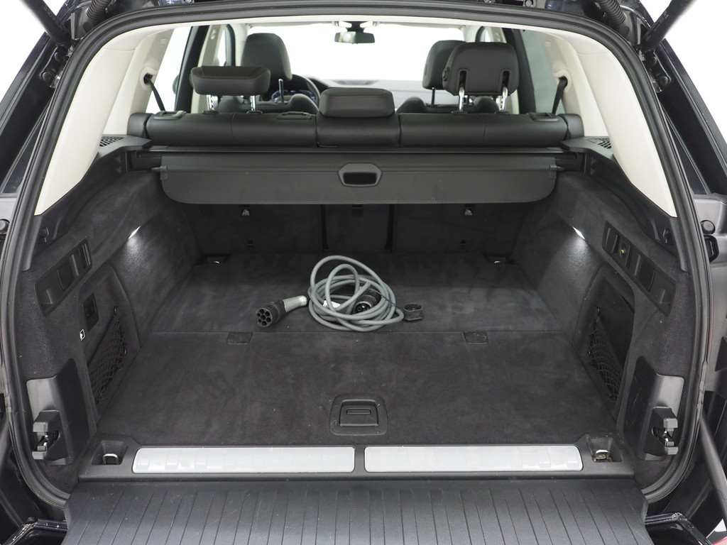 BMW X5 xDrive45e High Executive 39