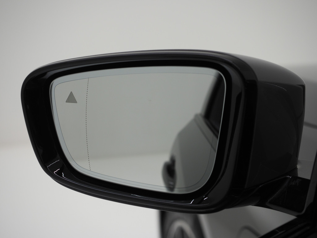 BMW 5 Serie Touring 530e M Sport Shadow Line 16