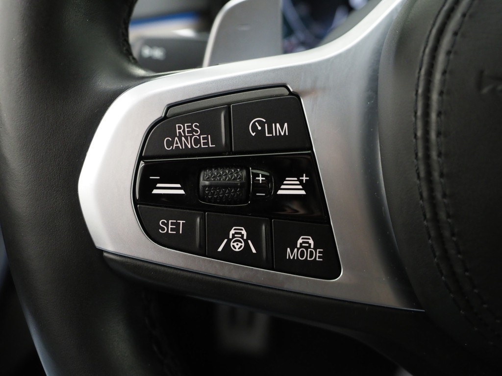 BMW 5 Serie Touring 530e M Sport Shadow Line 25