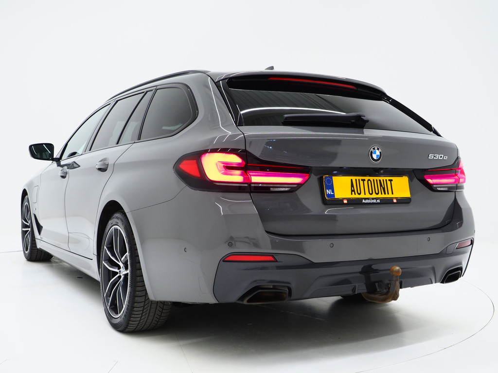 BMW 5 Serie Touring 530e M Sport Shadow Line 47