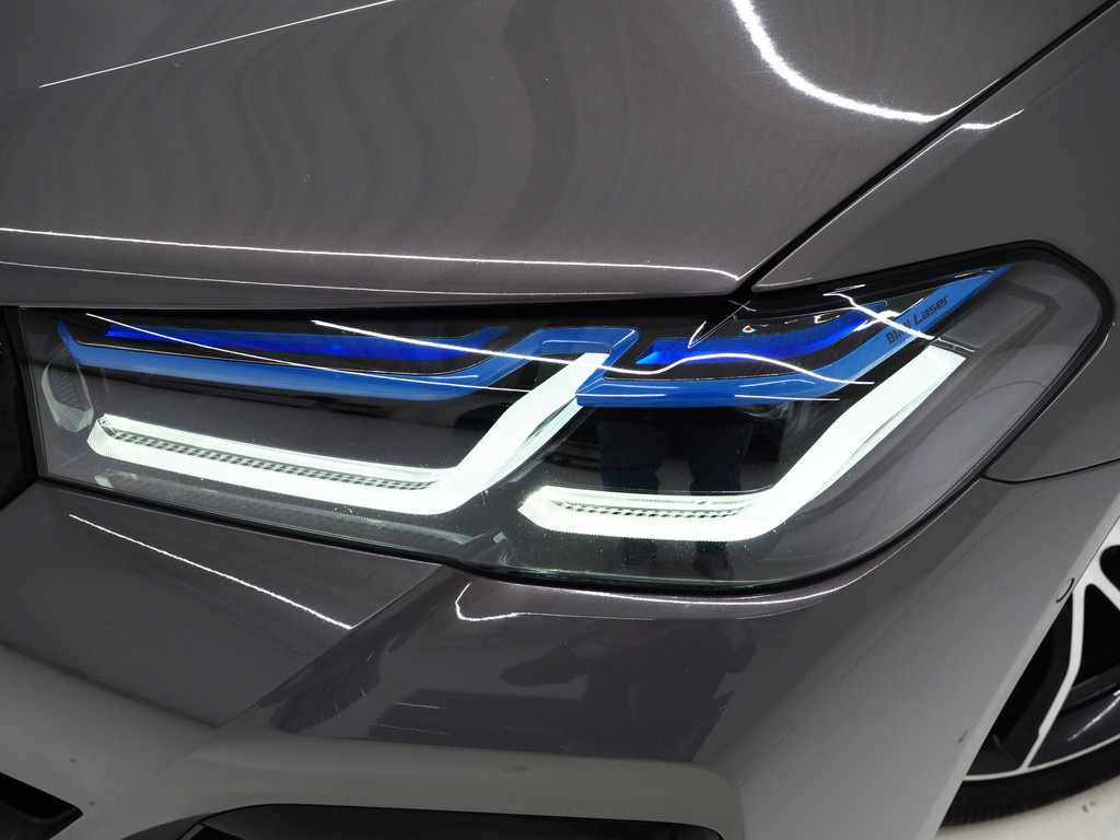 BMW 5 Serie Touring 530e M Sport Shadow Line 6