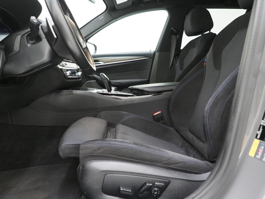 BMW 5 Serie Touring 530e M Sport Shadow Line 62