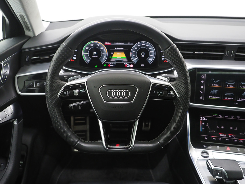 Audi A6 Avant 55 TFSI e quattro Full Black 39