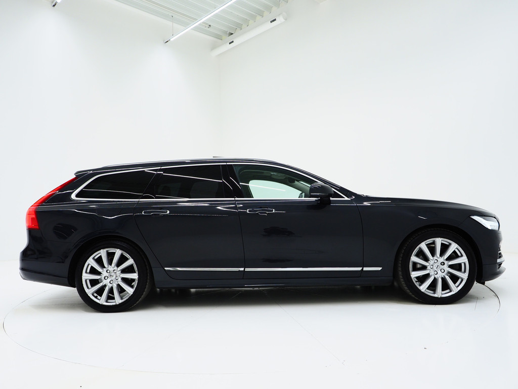 Volvo V90 2.0 T8 AWD Inscription 10