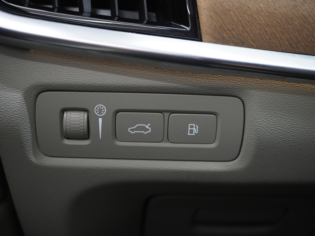 Volvo V90 2.0 T8 AWD Inscription 23