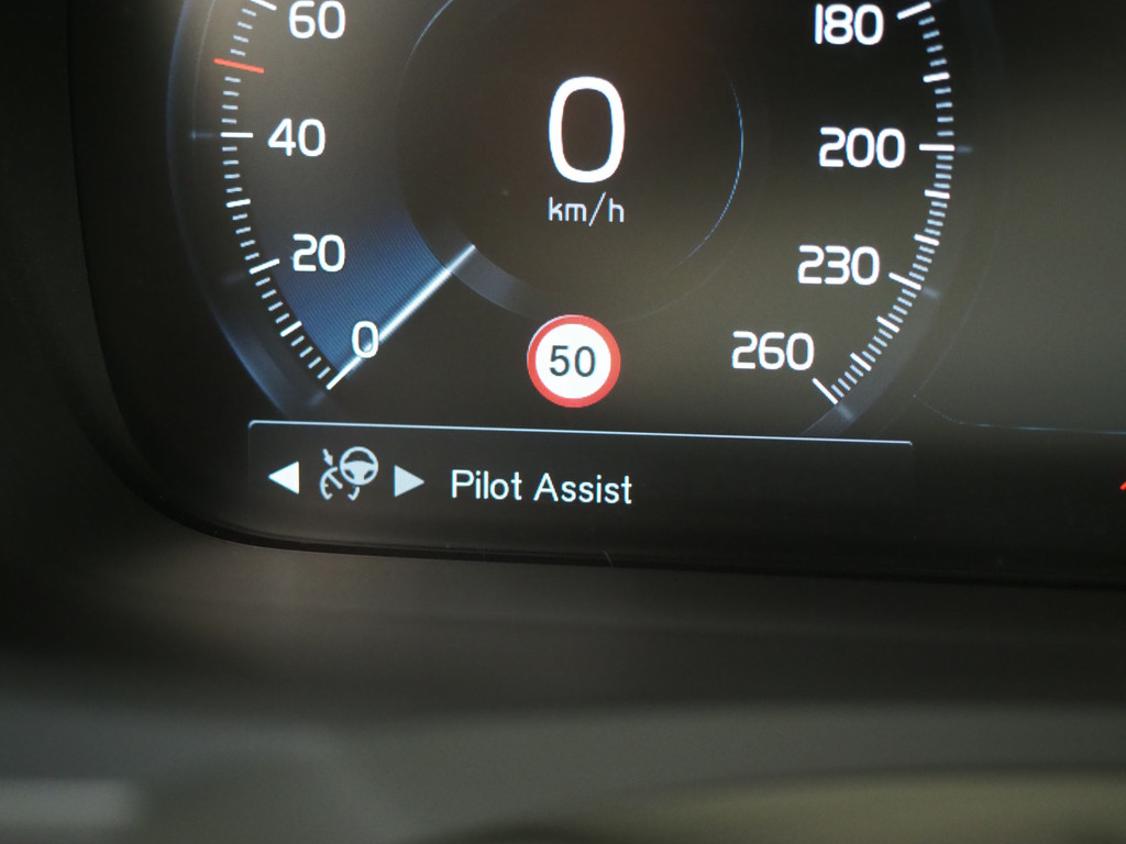 Volvo V90 2.0 T8 AWD Inscription 30