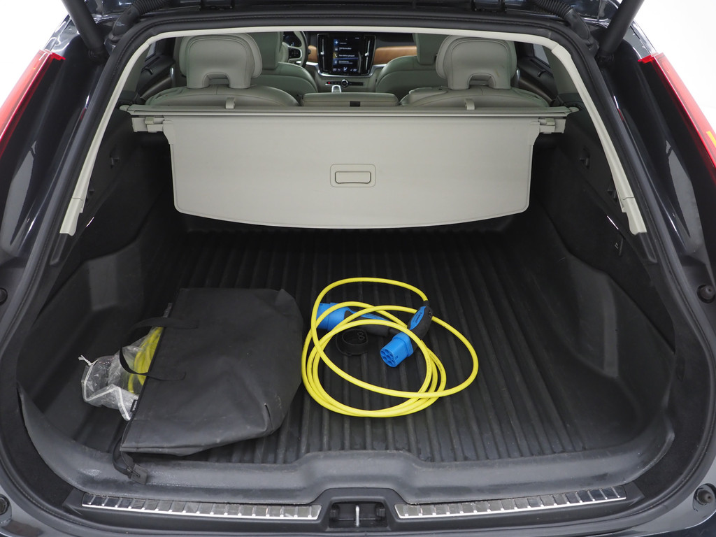 Volvo V90 2.0 T8 AWD Inscription 89