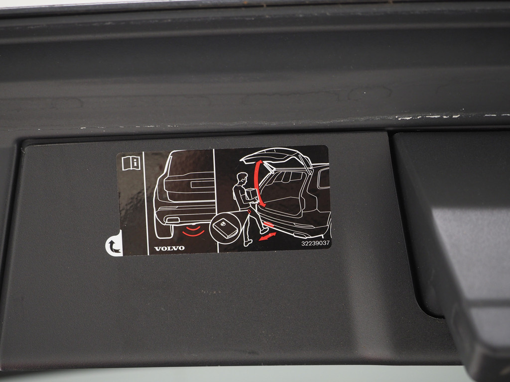 Volvo V90 2.0 T8 AWD Inscription 91