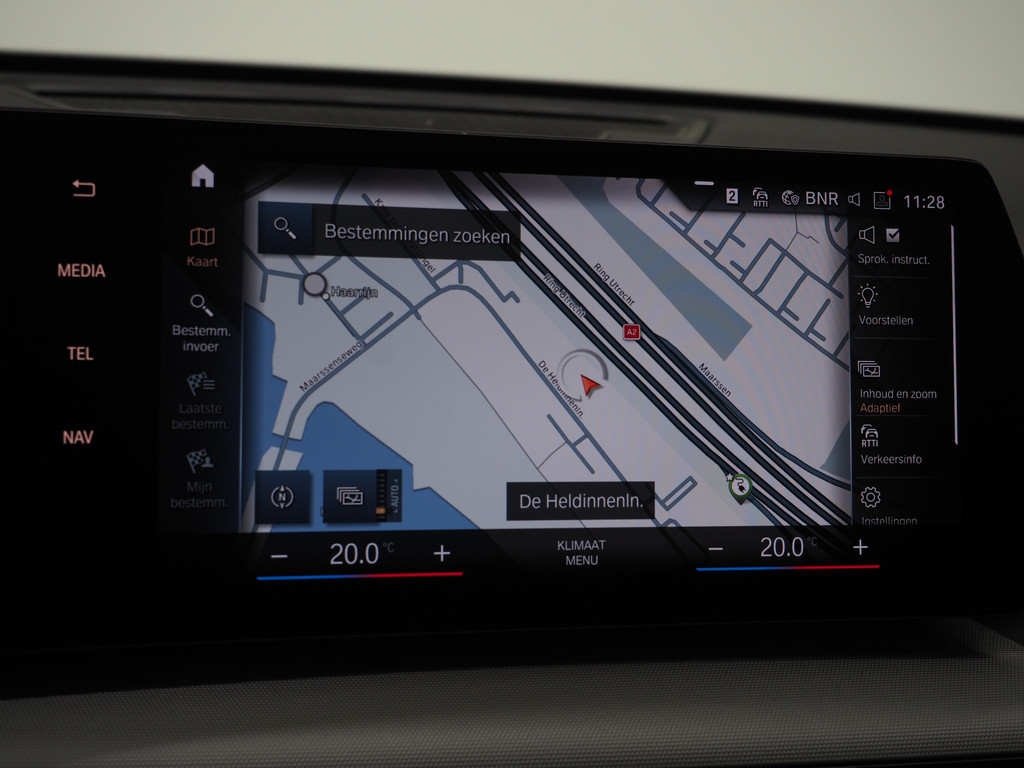 BMW X1 xDrive25e Individual 22