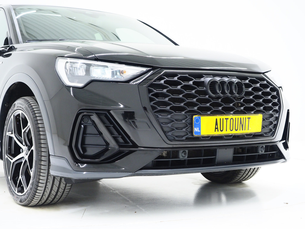 Audi Q3 Sportback 45 TFSI e Full Black 11