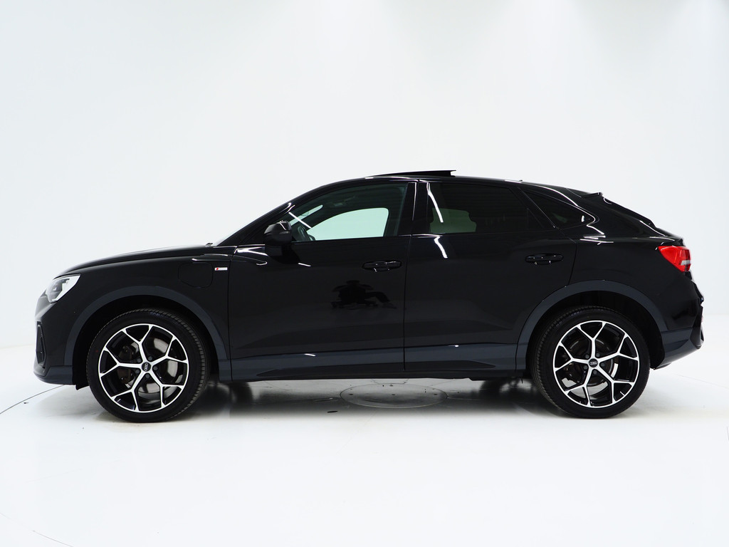 Audi Q3 Sportback 45 TFSI e Full Black 39